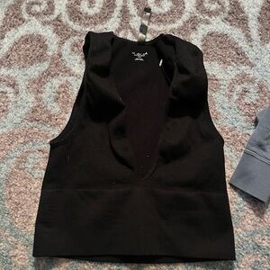 UO Black Sleeveless Muscle Tank Crop